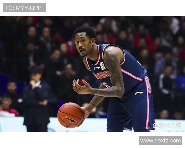 马尚布鲁克斯的篮球之路与职业生涯精彩瞬间回顾